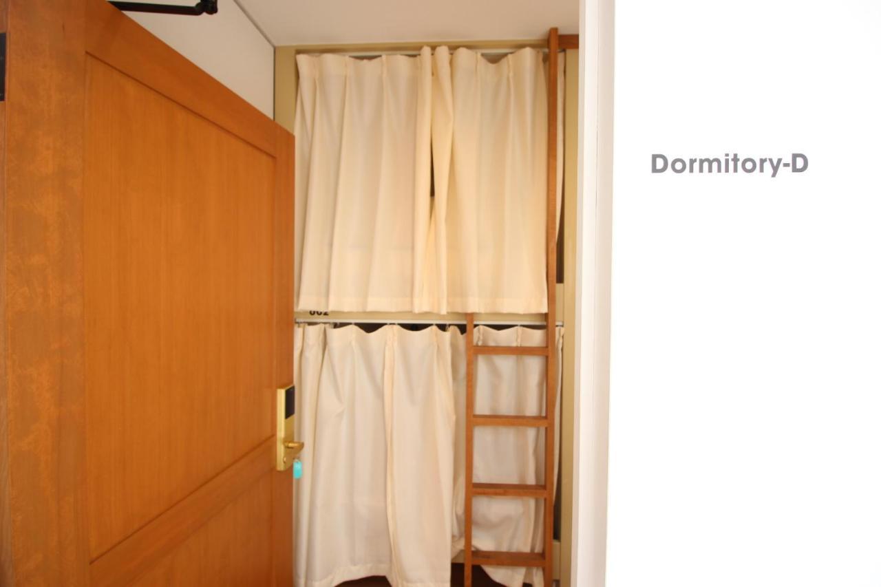 The Next Door Dormitory & Private Hostel كيوتو المظهر الخارجي الصورة