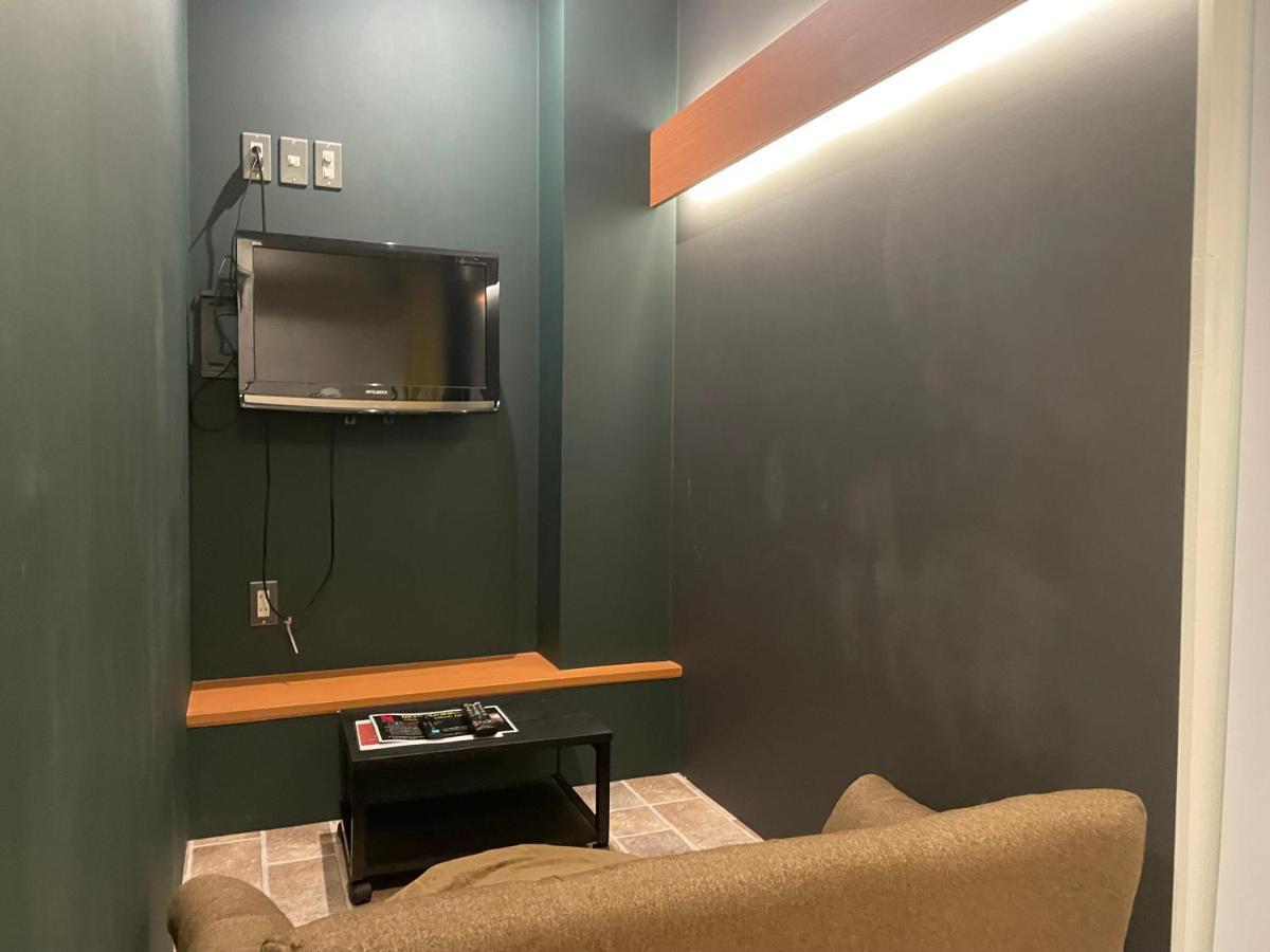 The Next Door Dormitory & Private Hostel كيوتو المظهر الخارجي الصورة